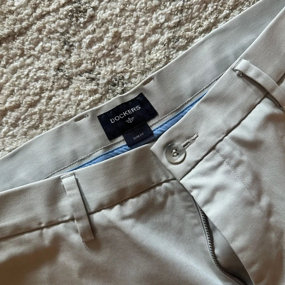 Dockers Men's Classic Tan Pants
